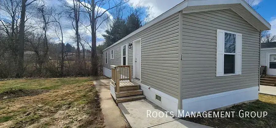 1st image of 315 W Gordon Pike #28