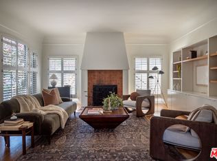 4133 Holly Knoll Dr, Los Angeles, CA 90027