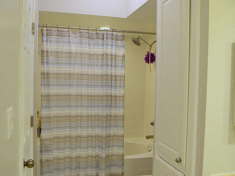 7701 Rialto Blvd #1422 — Photo 19