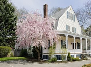 6 Wellesley Ave, Natick, MA 01760