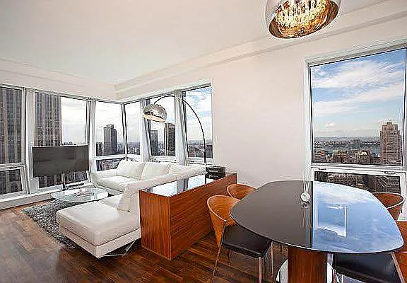 Rented by Manhattan Spaces | media 2