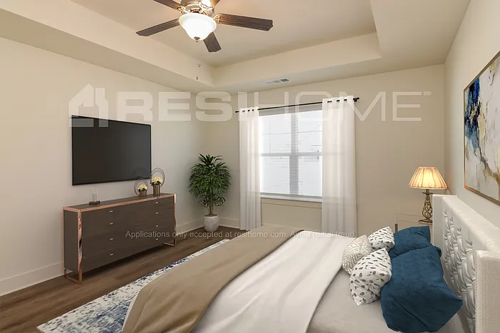 290 Emerald Dr — Photo 9