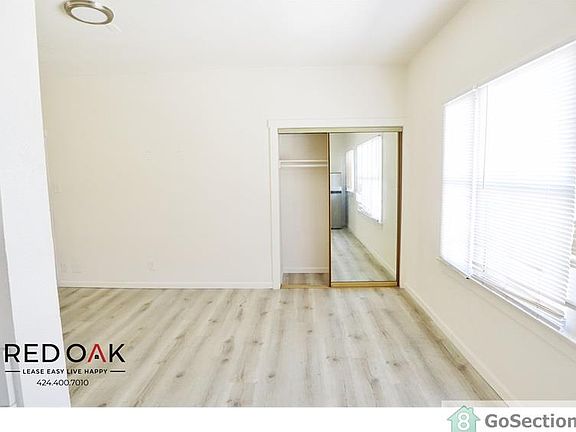 4th image of 536 W 48th St #540