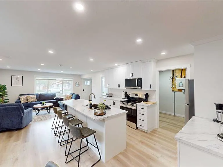 10021 105th Ave #B — Photo 5