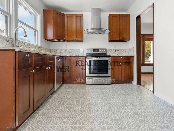 4th image of 3569 Bandini Ave Unit 1