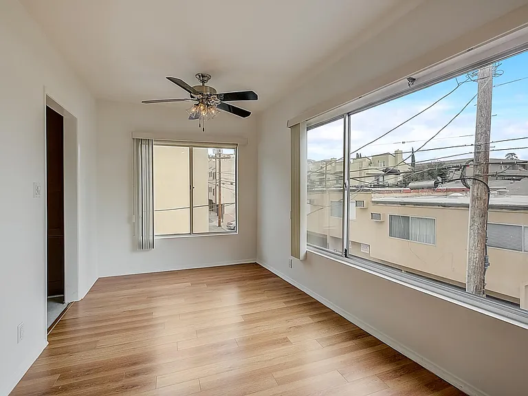 1800 Prosser Ave #10 — Photo 7