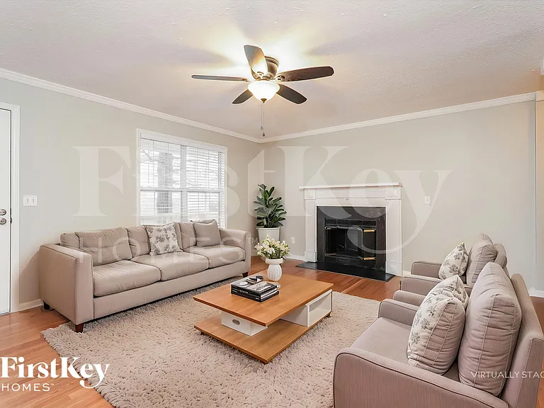 139 Creek Meadow Dr — Photo 3