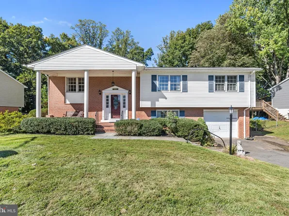 13532 Delaney Rd, Woodbridge, VA 22193