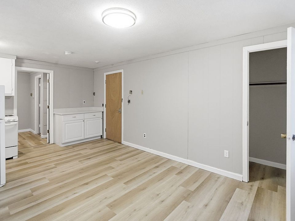 1st image of 26 Old West Brookfield Rd #4