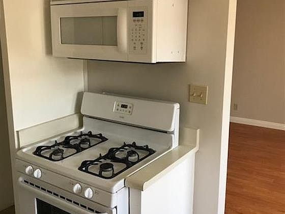 3rd image of 211 N Isabel St APT 20