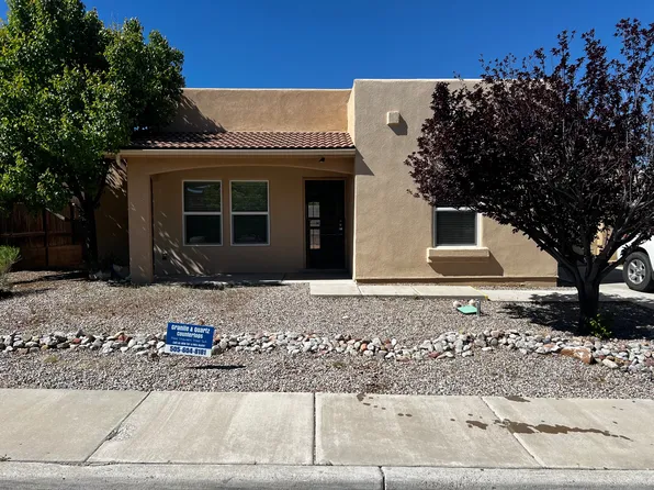 4512 Solecito Loop, Santa Fe, NM 87507