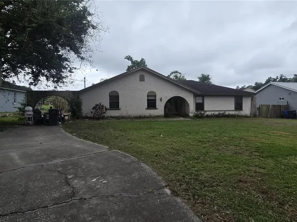 13007 Sydney Rd, Dover, FL 33527