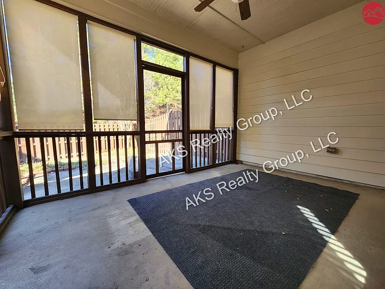 4613 Riverview Dr — Photo 16
