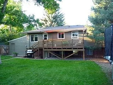 413 Cornell Ave — Photo 18