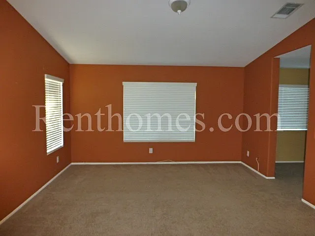 3216 Canyon View Dr — Photo 15