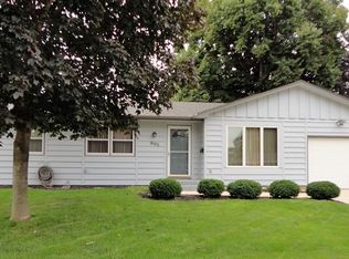 601 Burgess Rd, Yankton, SD 57078