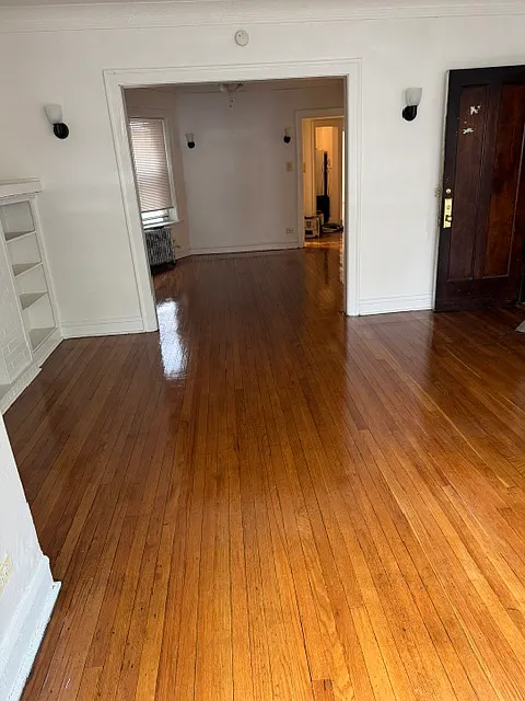 Building Photo - 6523 S Greenwood Ave #1