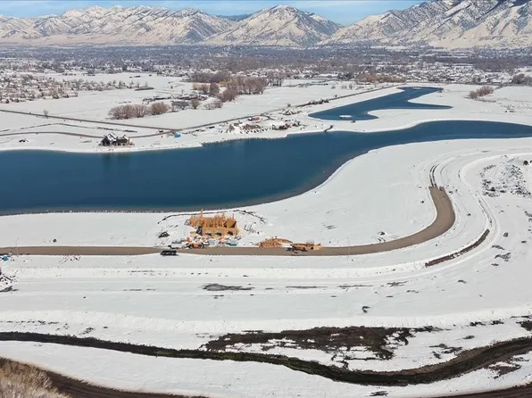 1302 Willow Lakes Dr, Logan, UT 84321