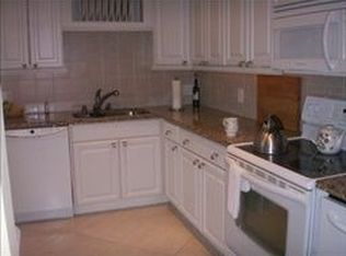 249 Palm Dr APT 2, Naples, FL 34112