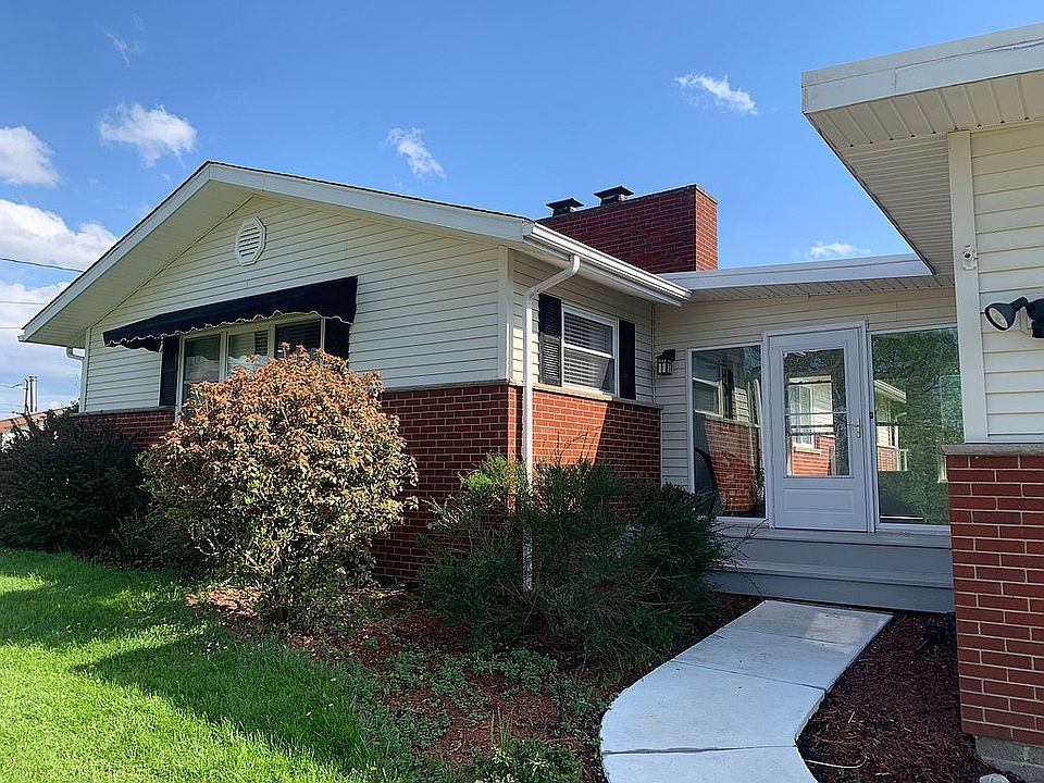 1st image of 1710 Forest Hills Dr