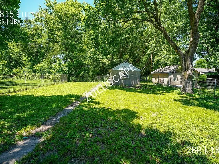 1815 Fulton Ave — Photo 10