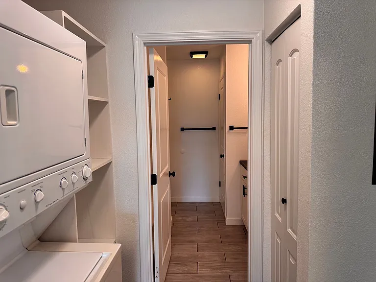 2069 California Ave #19D — Photo 5