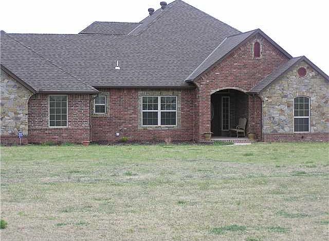 1st image of 7050 NE Wilson Dr