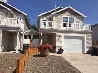 1595 NE Jessica Loop, Hillsboro, OR 97124