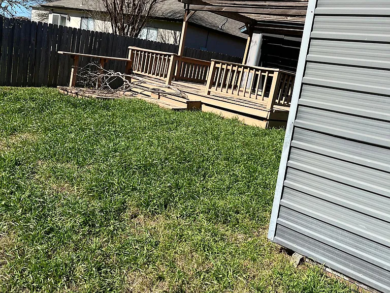 8006 Coral Meadow Dr — Photo 7