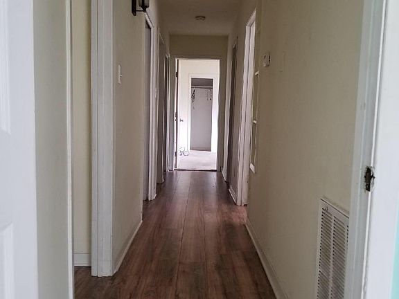 5th image of 169 Rosine St