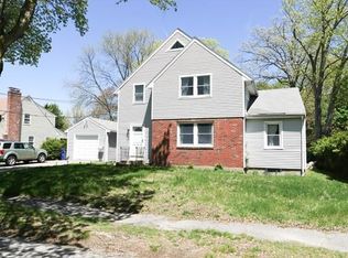 20 Quarry Ln, Milton, MA 02186
