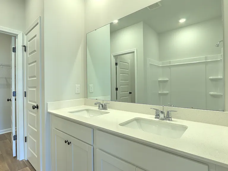 211 River Birch Ln — Photo 23