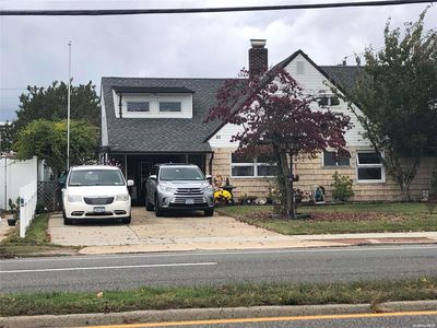 82 Jerusalem Avenue, Levittown, NY, 11756