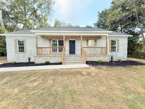2306 5th S, Columbus, MS 39701