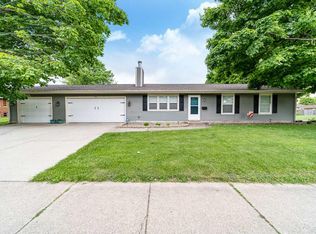 724 E 12th St, Mishawaka, IN 46544