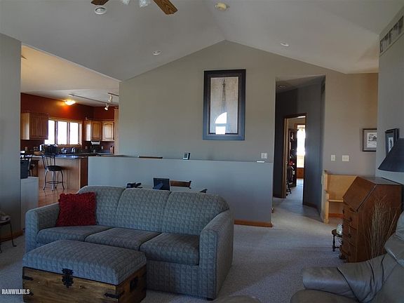3rd image of 848 Cedar Lake Dr
