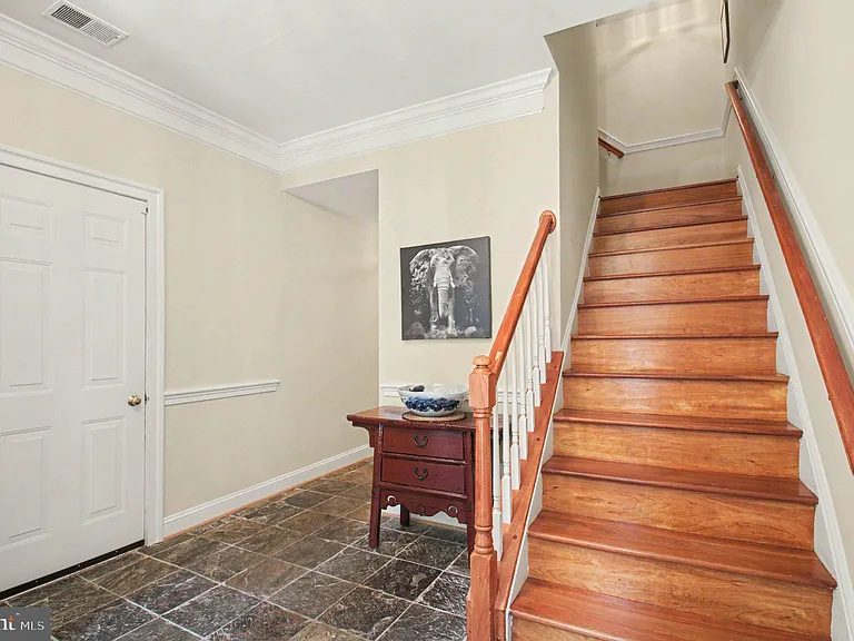 1305 Sundial Dr — Photo 17