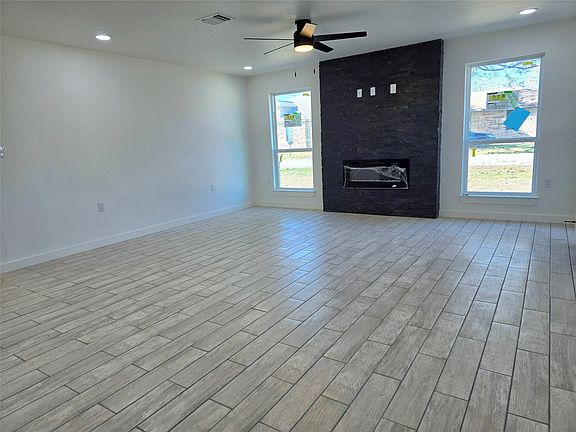 3rd image of 0 Flying Brg