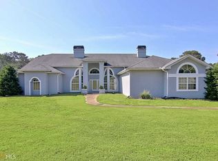 485 Castlewood Rd, Tyrone, GA 30290