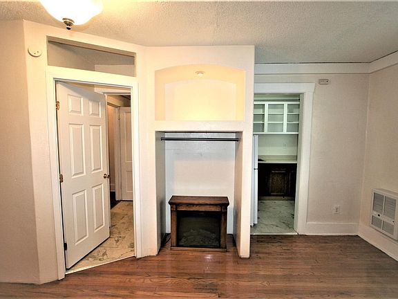 4th image of 1115 N Logan St APT 109