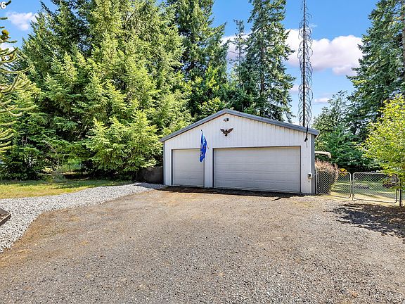 2nd image of 52 Estabrook Rd