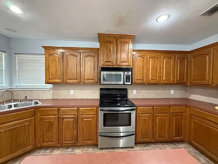 5409 Wagon Wheel Ave — Photo 8