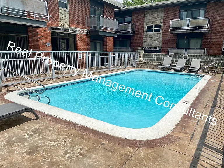 4209 Clark Ave #2 — Photo 13