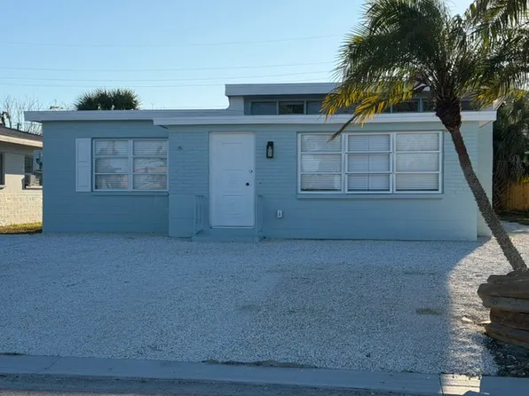 14034 Marguerite Dr, Madeira Beach, FL 33708