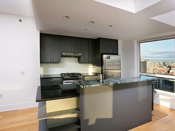 5th image of 440 Kent Ave APT 18E