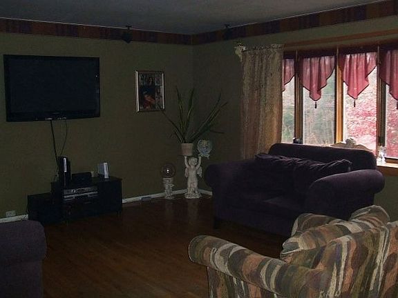 Living Room with hardwood floors
