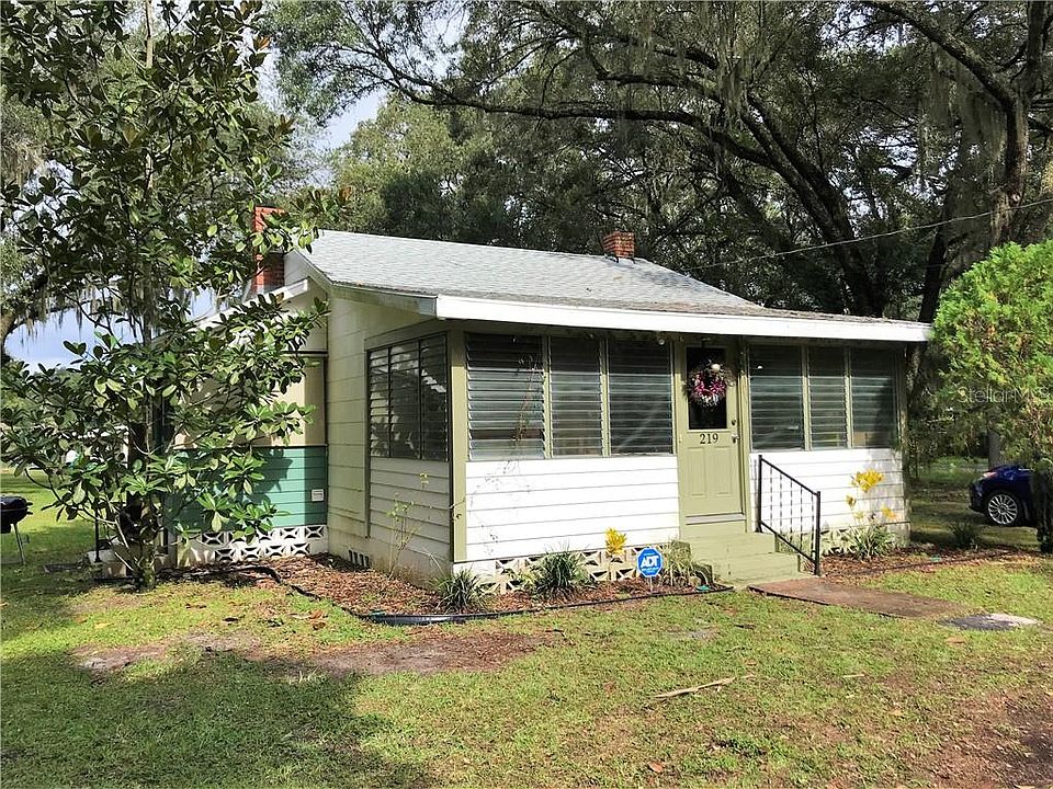 1st image of 219 Griffin View Dr