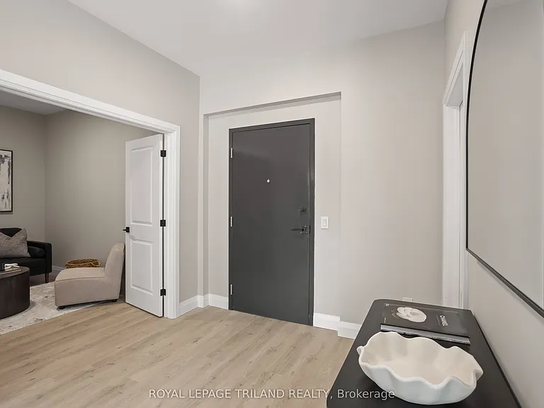 33318 Richmond St #105 — Photo 3