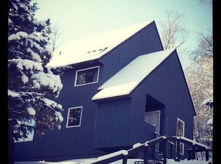 430 S Village Blvd, Warren, VT 05674