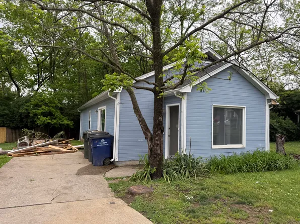 709 Gatehouse Pl, Lexington, KY 40505